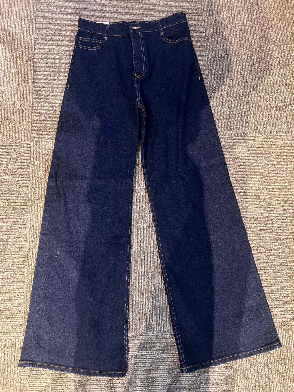 Zara Navy Bootcut Jeans with Subtle Contrast Stitching